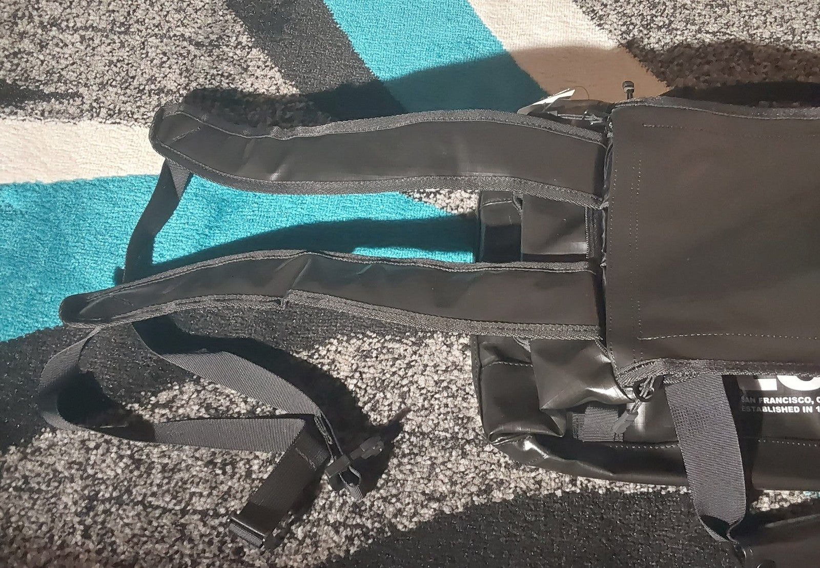 Levis San Francisco Convertible 2 In 1 Backpack & Duffel Bag Black NWT 🔥🔥🔥