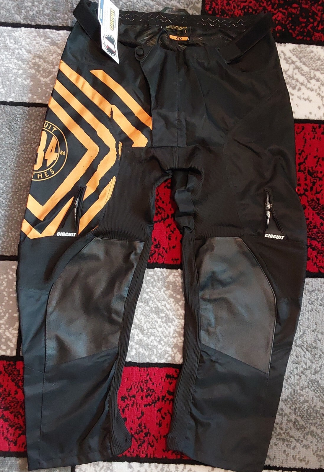 Circuit Equipment Reflex Gear Set Pants Black Orange Size 40 NWT🔥🔥🔥