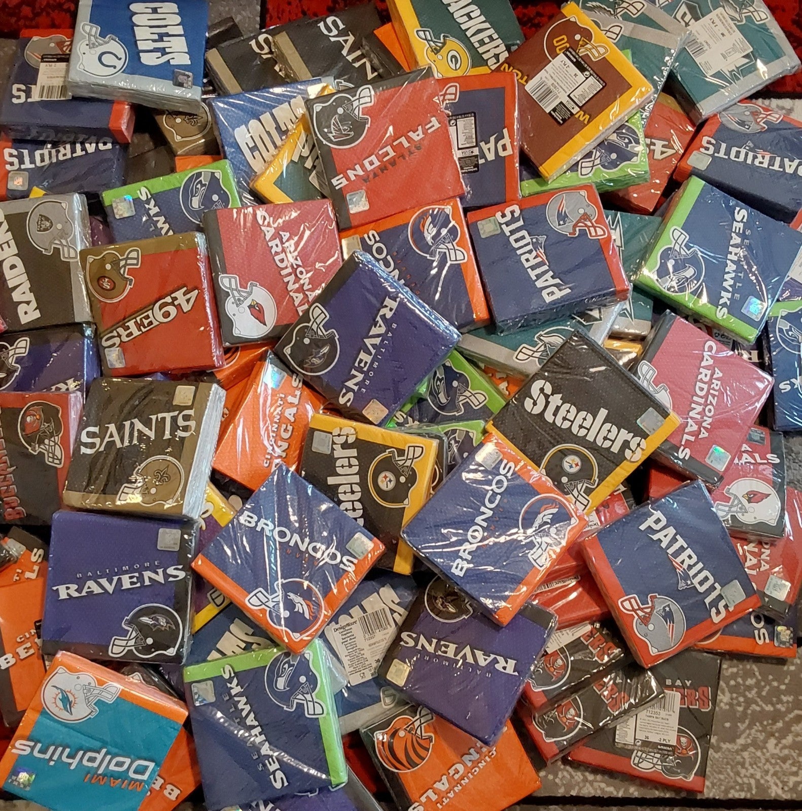 NFL Football Napkins 36pcs 2 PLY Any 5 Pack Team Variation Best Price!!!🔥🔥🔥