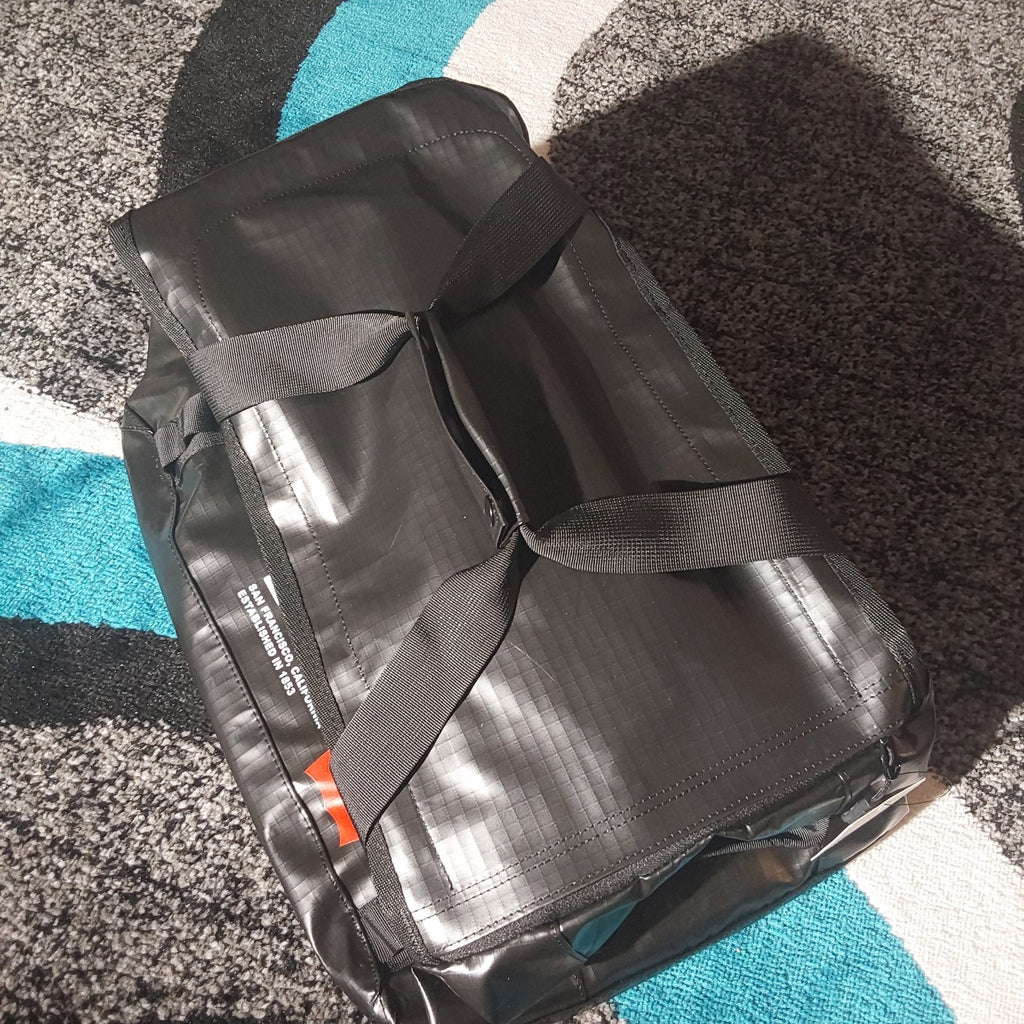 Levis San Francisco Convertible 2 In 1 Backpack & Duffel Bag Black NWT 🔥🔥🔥