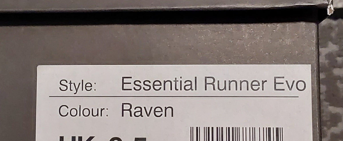 Cleens Essential Runner Evo Black Raven Size 10.5 NIB🔥🔥🔥