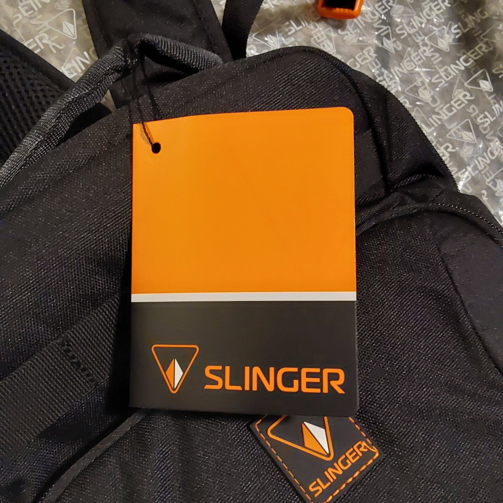 Slinger Alpine 190 Camera Backpack Black NWT 🔥🔥🔥