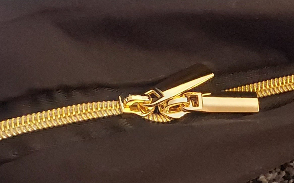 NISHEL Travel Toiletry Bag  Hanging Organizer - 10" x 8" x 4"  Black NWT 🔥🎁🔥