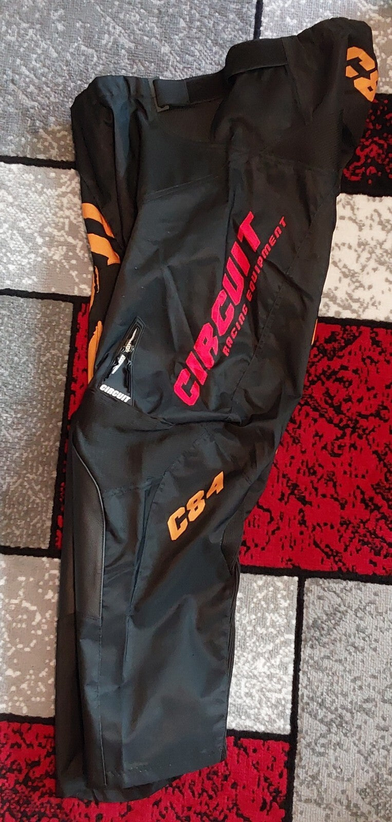 Circuit Equipment Reflex Gear Set Pants Black Orange Size 40 NWT🔥🔥🔥