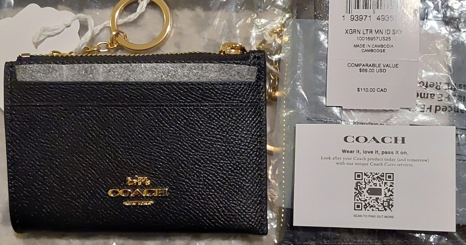 Coach Mini Skinny Id Case In Signature Black NWT 🔥🔥🔥