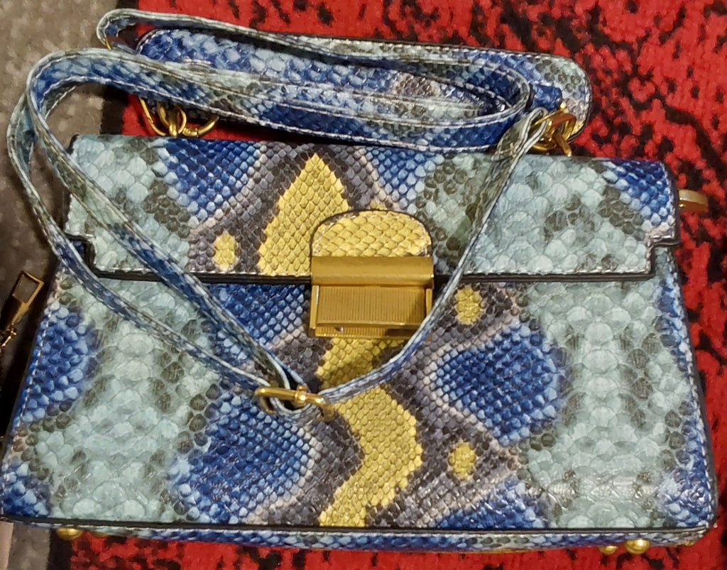Pierre Cardin, Steve Madden, Guess, 9 West & More Wholesale Bag Lot Of 21 🔥🔥🔥