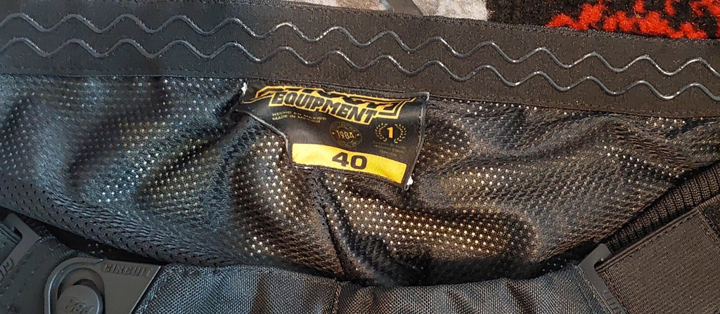 Circuit Equipment Reflex Gear Set Pants Black Orange Size 40 NWT🔥🔥🔥