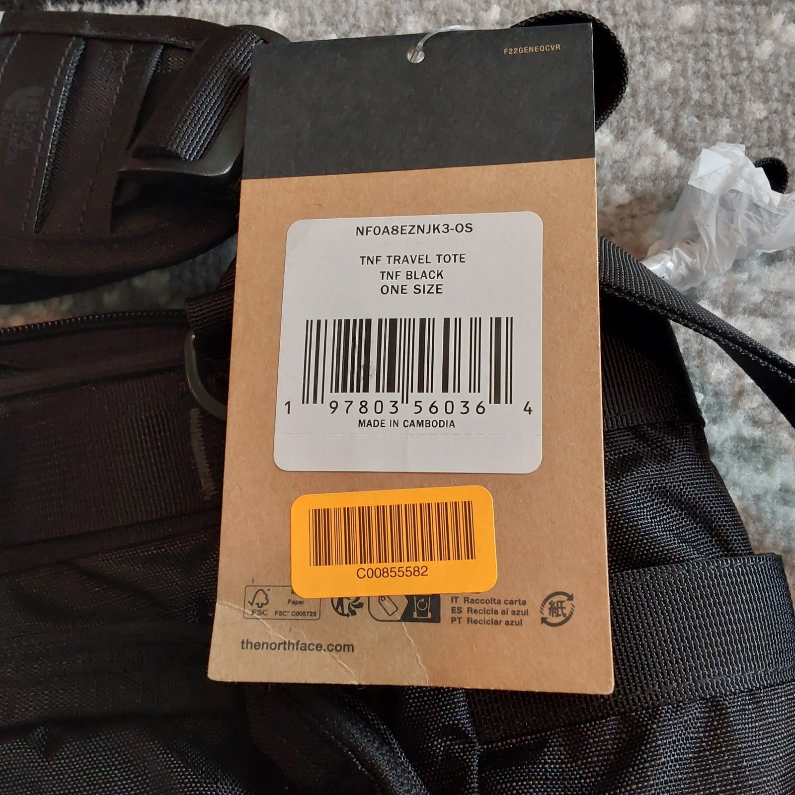 The North Face 25L Travel Tote With Company Logo Black NWT🔥🔥🔥