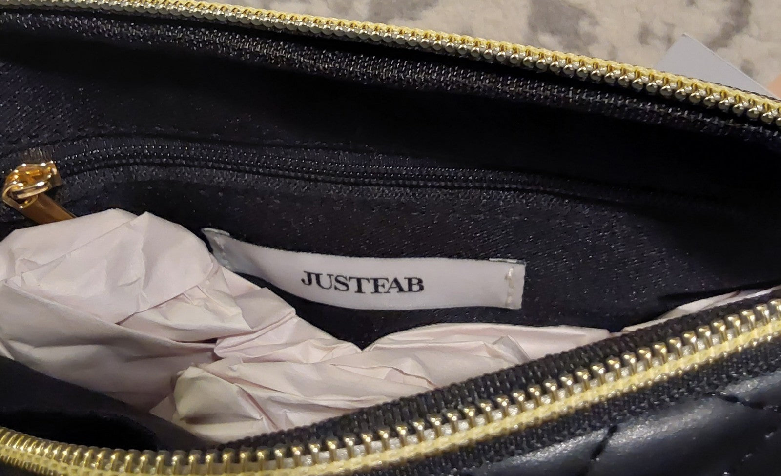 Bourbon & Bamboo, Neiman Marcus, & Justfab Small Zip Bag Lot Of 3 New 🔥🔥🔥