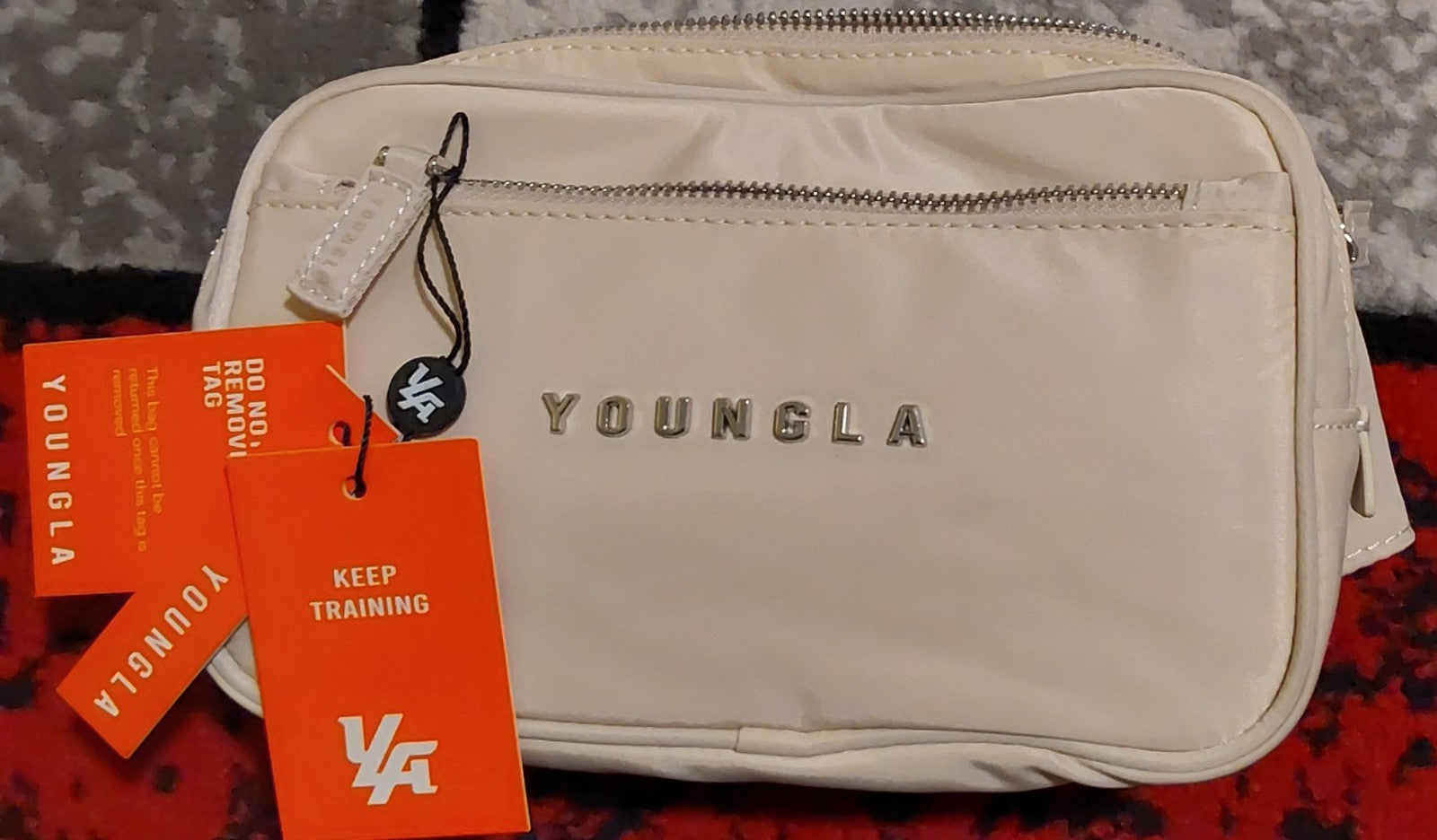YoungLA Chest Bag Ivory NWT 🔥🔥🔥