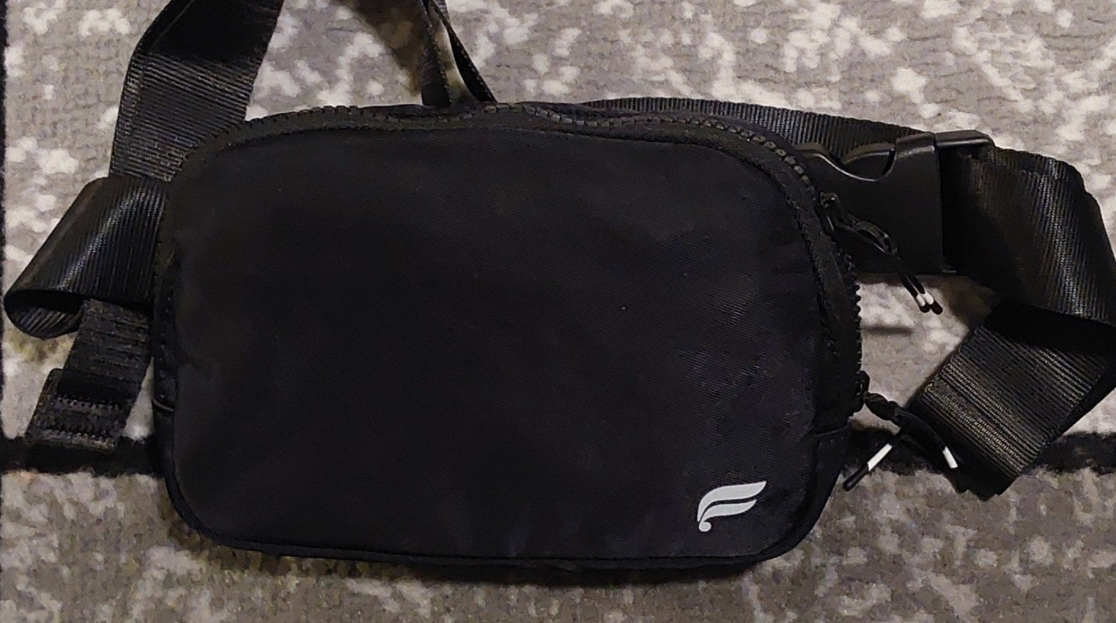 Fabletics Belt Bag Fanny Pack Black NWOT 🔥 🔥🔥