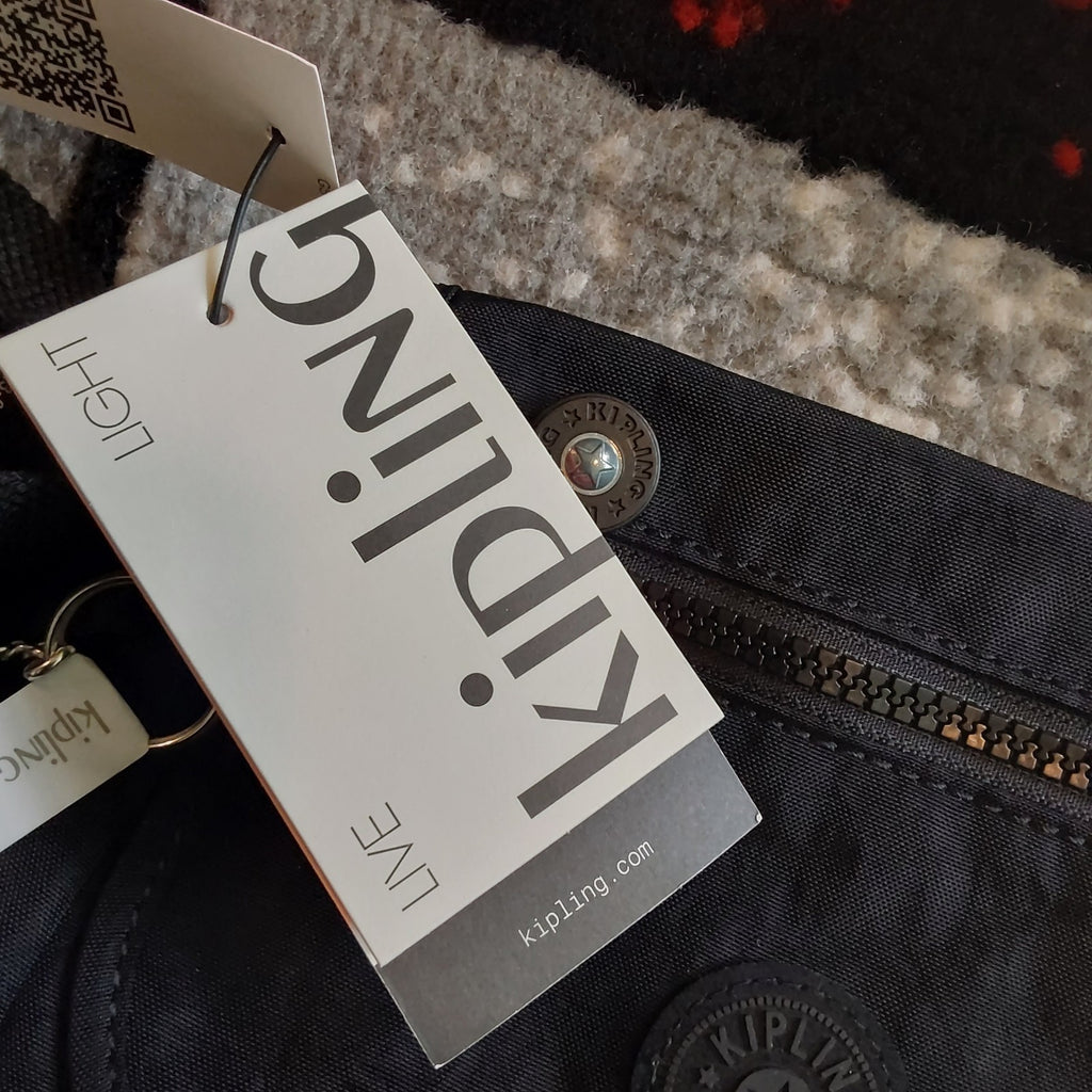 Kipling, Damson Madder, Dezi, Hurley, Hilfiger & More Mixed Bag Lot of 17 🔥🔥🔥