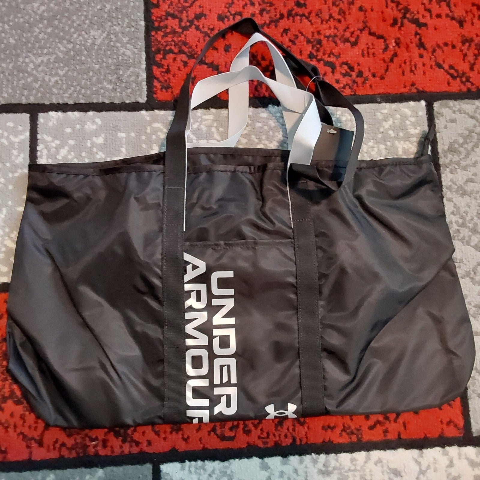 Under Armour UA Favorite Metallic 2.0 Tote Bag 25L NWT 🔥🎁🔥