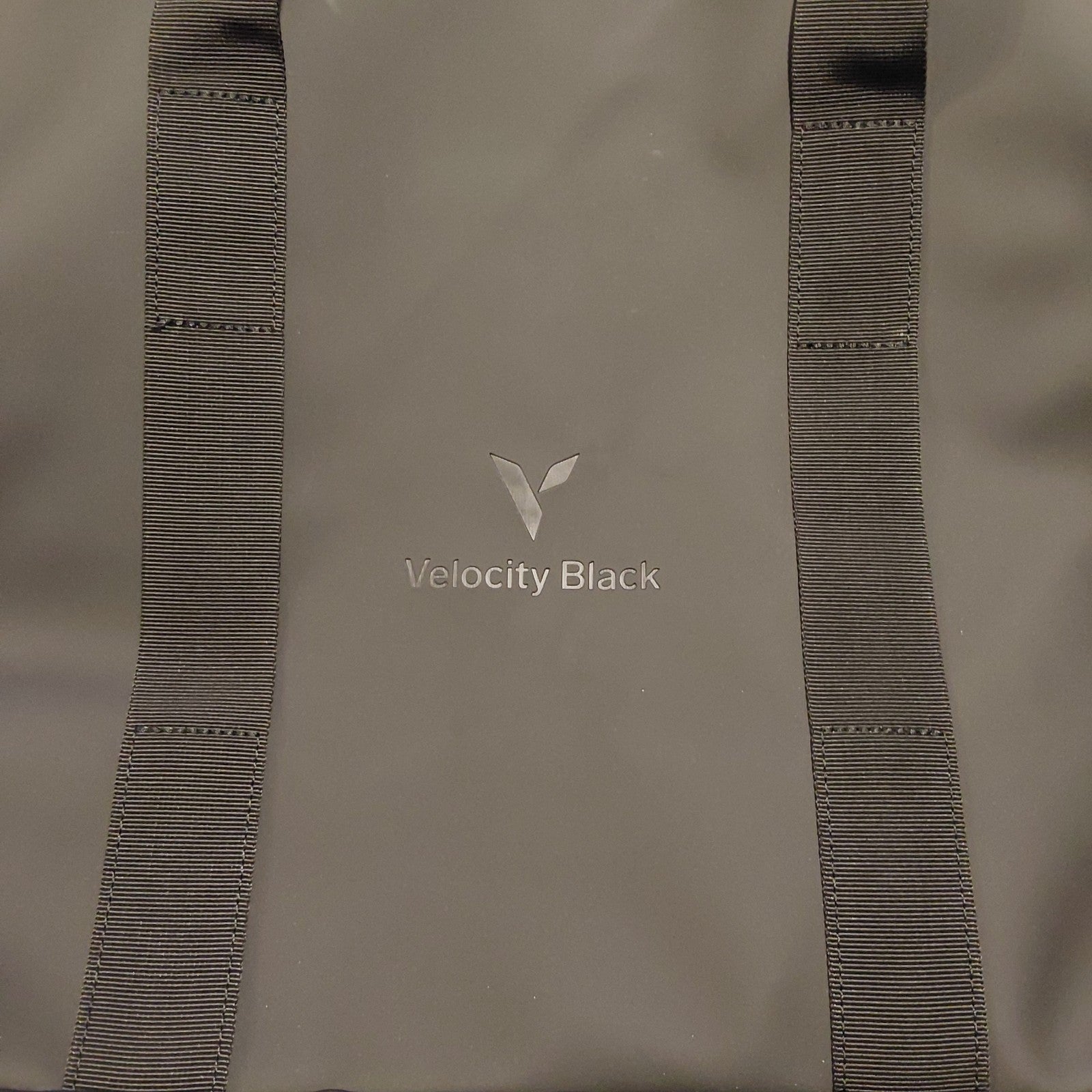 RAINS Hilo Weekend Bag W3 Velocity Black Waterproof Duffel NWT 🔥🔥🔥