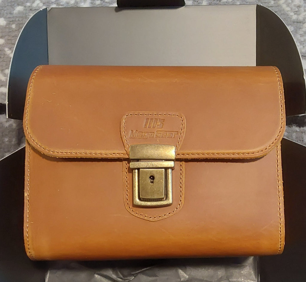 MegaGear Pebble Top Grain Leather Camera Messenger Bag Brown NIB 🔥🔥🔥